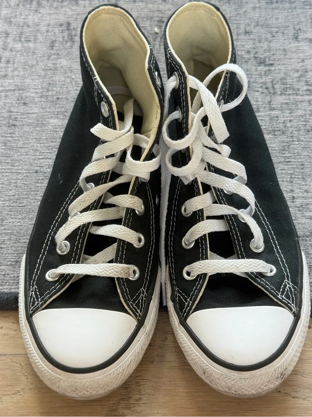 Converse Black High-Top Kids Sneakers with White Laces Youth Size 3